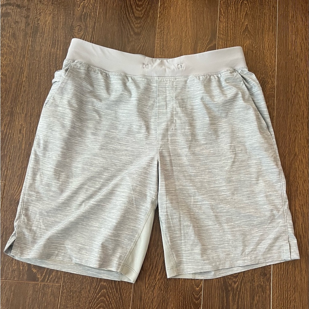 Lululemon Pace Breaker Linerless Short 9”